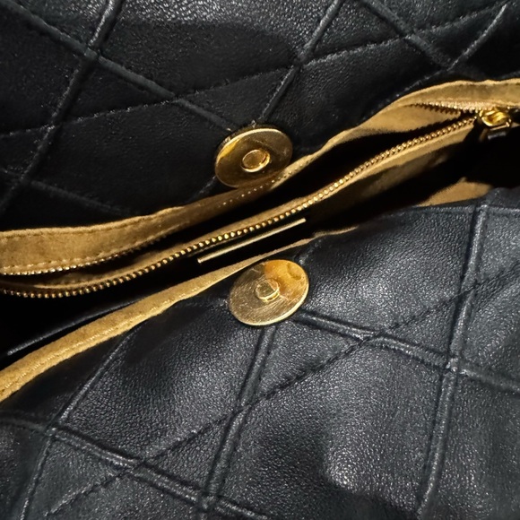 TORY BURCH FLEMING SOFT HOBO BAG - Picture 8 of 16